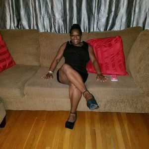 Meet your Posher, Frances